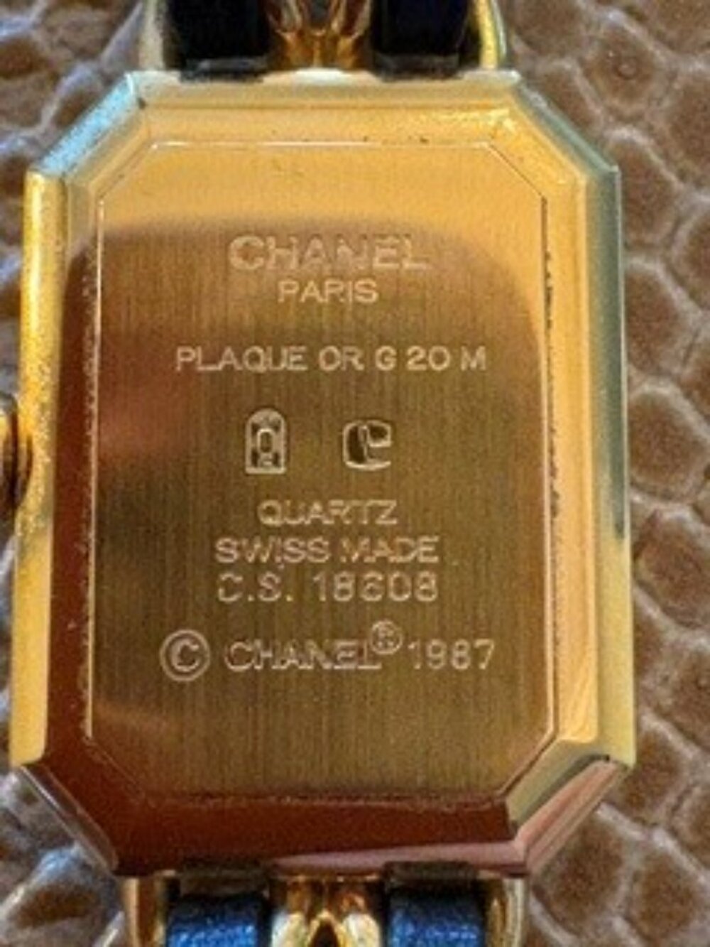 Elegant vintage CHANEL Premiere women's watch in the classic black-and-gold Chan - Picture 4 of 7